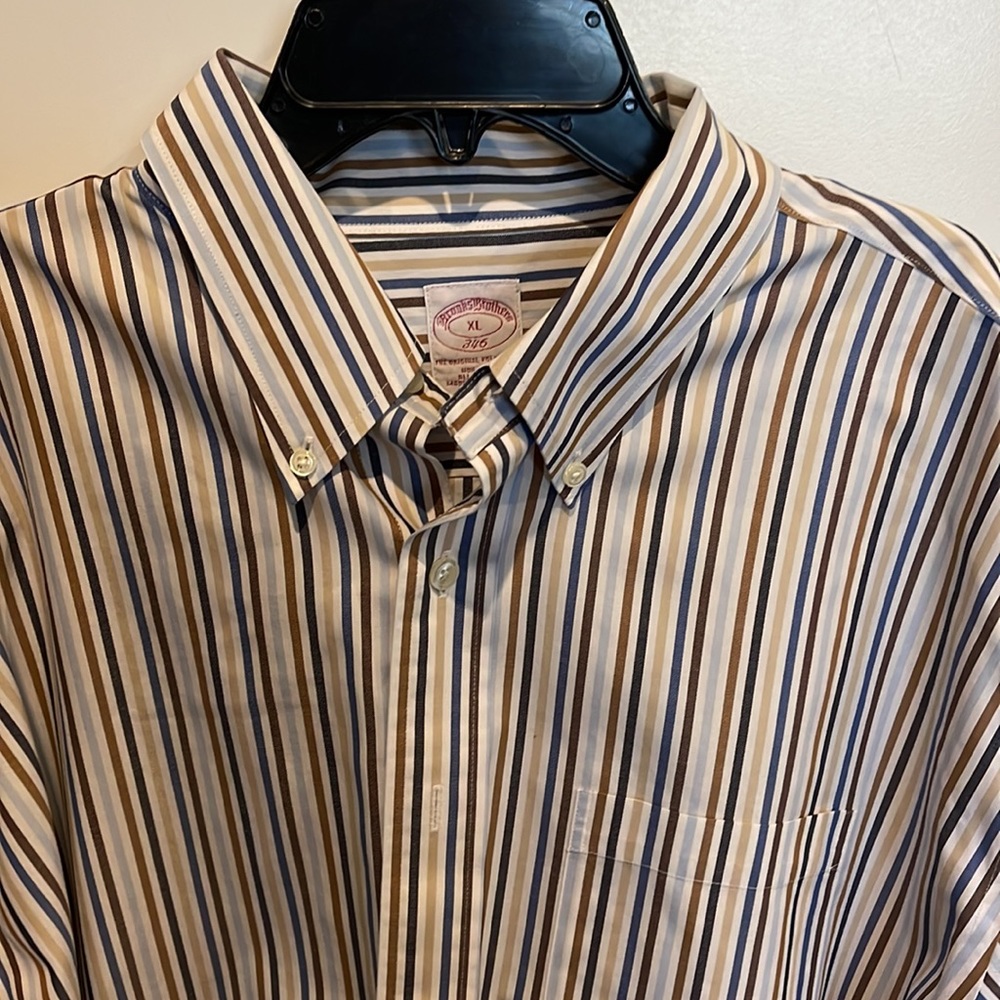 Brooks Brothers Men’s Dress Shirt XL - Picture 3 of 4